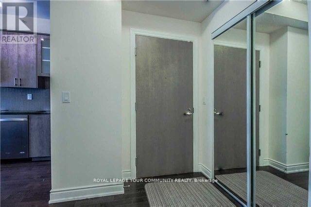 501a - 9088 Yonge Street, Richmond Hill, Ontario  L4C 0Y6 - Photo 4 - N12509770