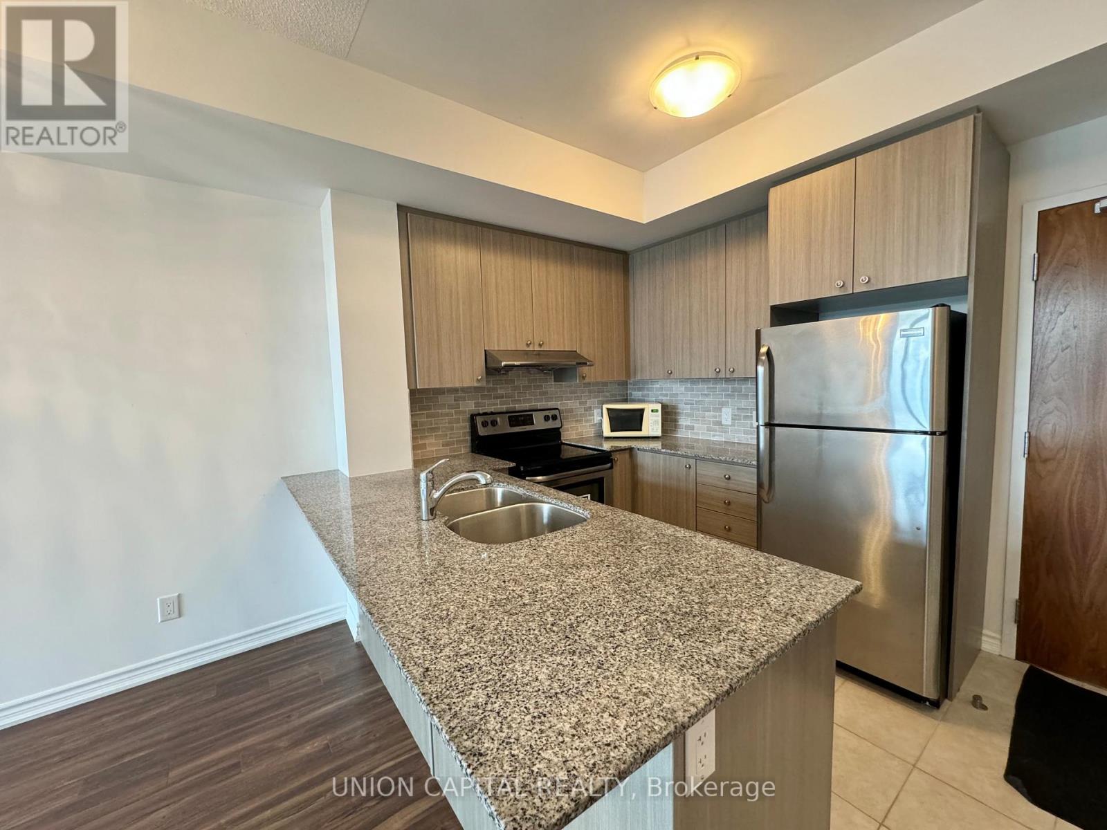 217 - 8323 Kennedy Road, Markham, Ontario  L3R 5N4 - Photo 9 - N12509798