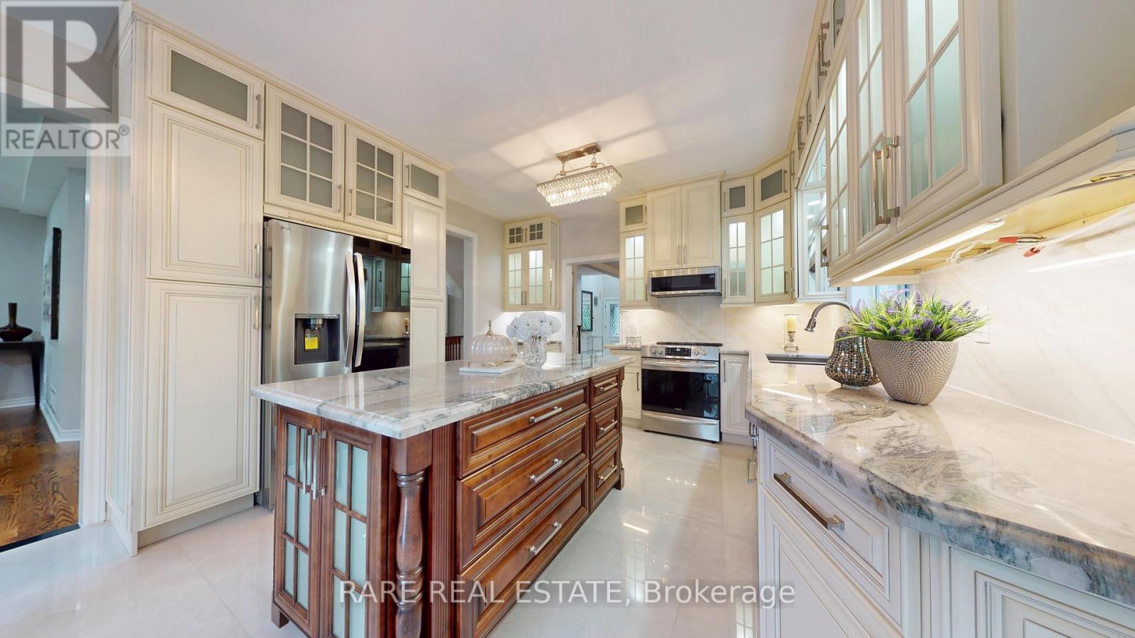 68 Kirkbride Crescent, Vaughan, Ontario  L6A 2J5 - Photo 13 - N12509800