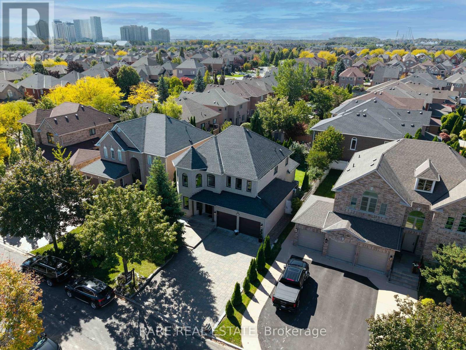 68 Kirkbride Crescent, Vaughan, Ontario  L6A 2J5 - Photo 2 - N12509800