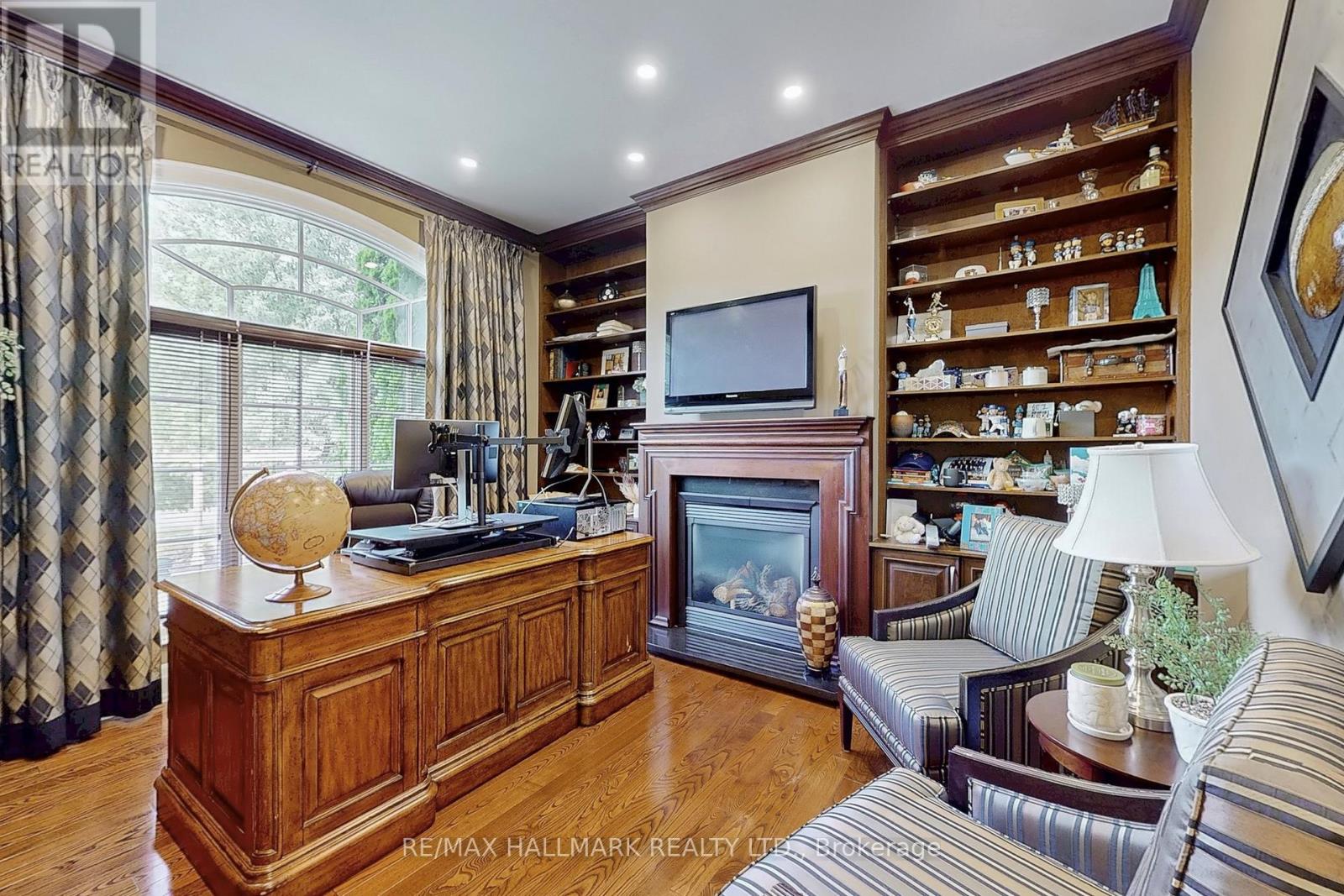 63 Grayfield Drive, Whitchurch-Stouffville, Ontario  L4A 0B1 - Photo 22 - N12509834