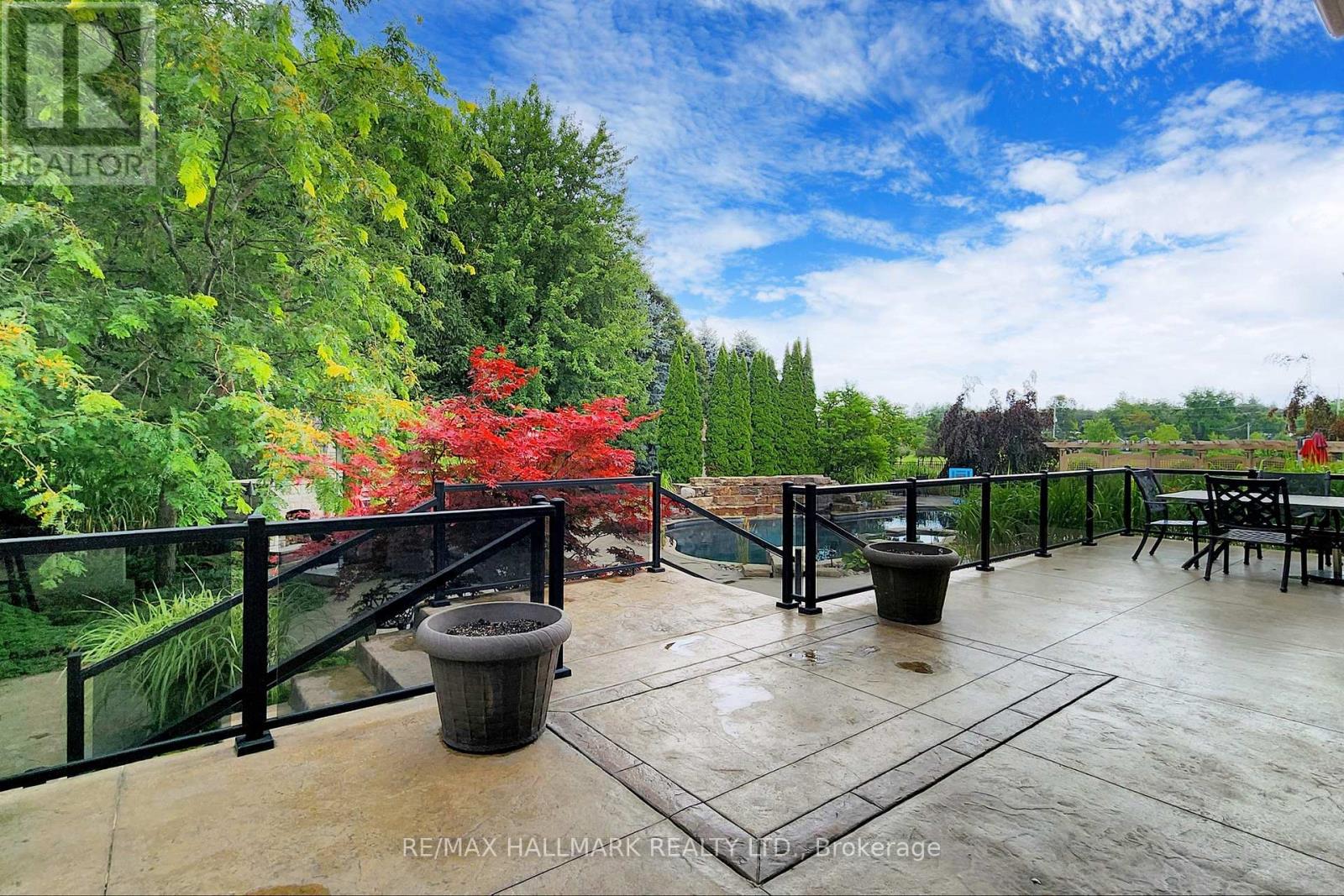 63 Grayfield Drive, Whitchurch-Stouffville, Ontario  L4A 0B1 - Photo 37 - N12509834