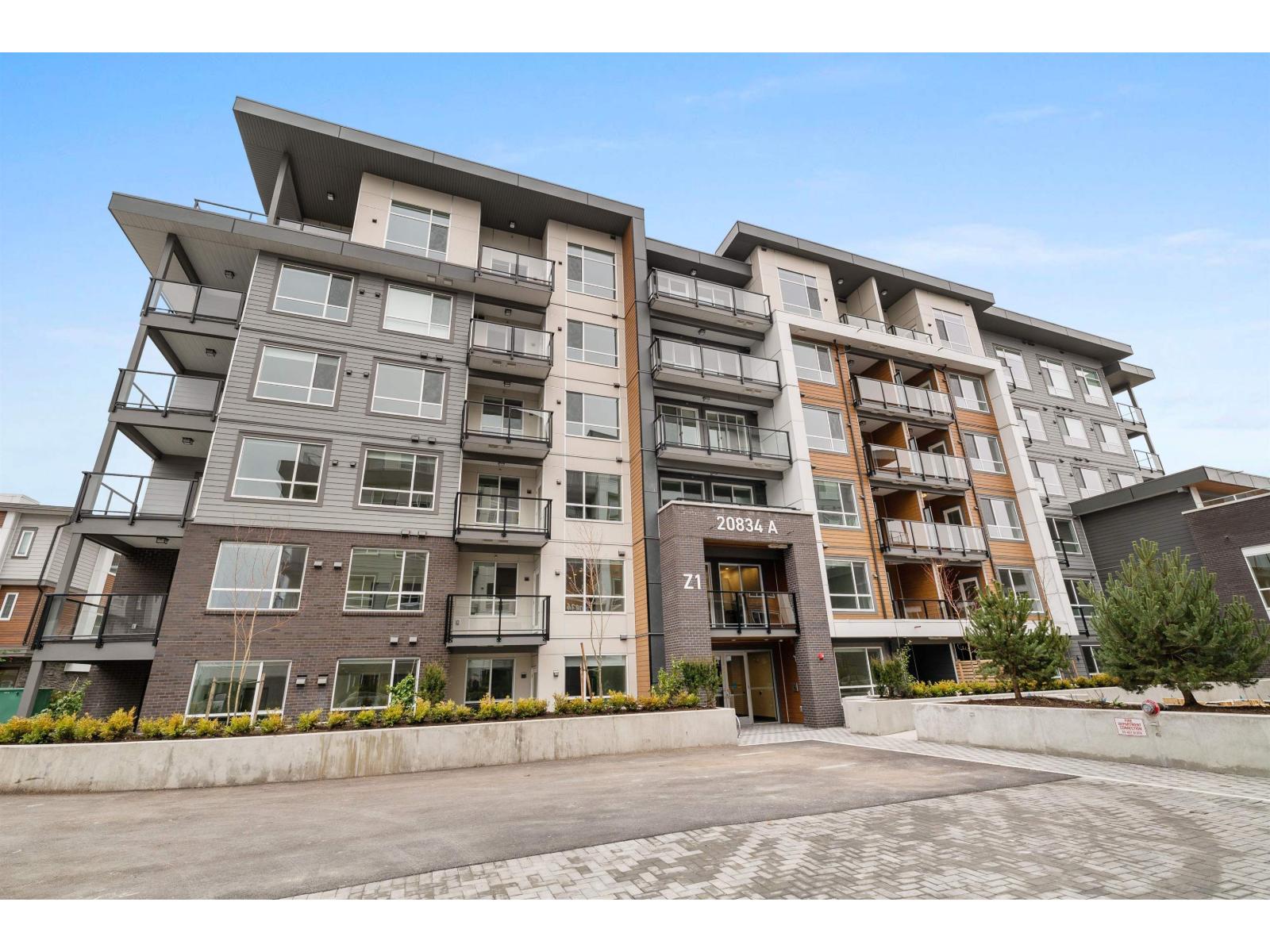 A609 20834 80 AVENUE, Langley, British Columbia