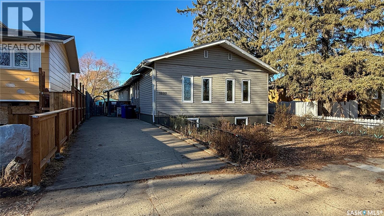 1681 104th STREET, North Battleford, Saskatchewan