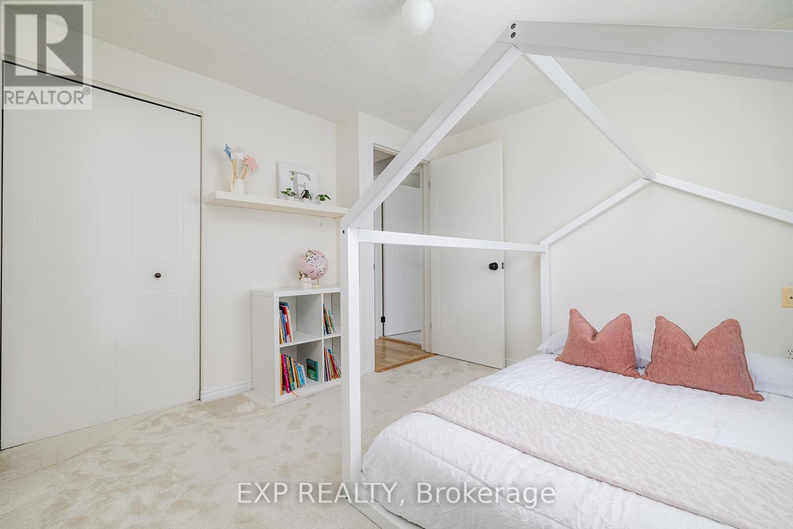 508 Brookmill Crescent, Waterloo, Ontario  N2V 2M1 - Photo 20 - X12413985