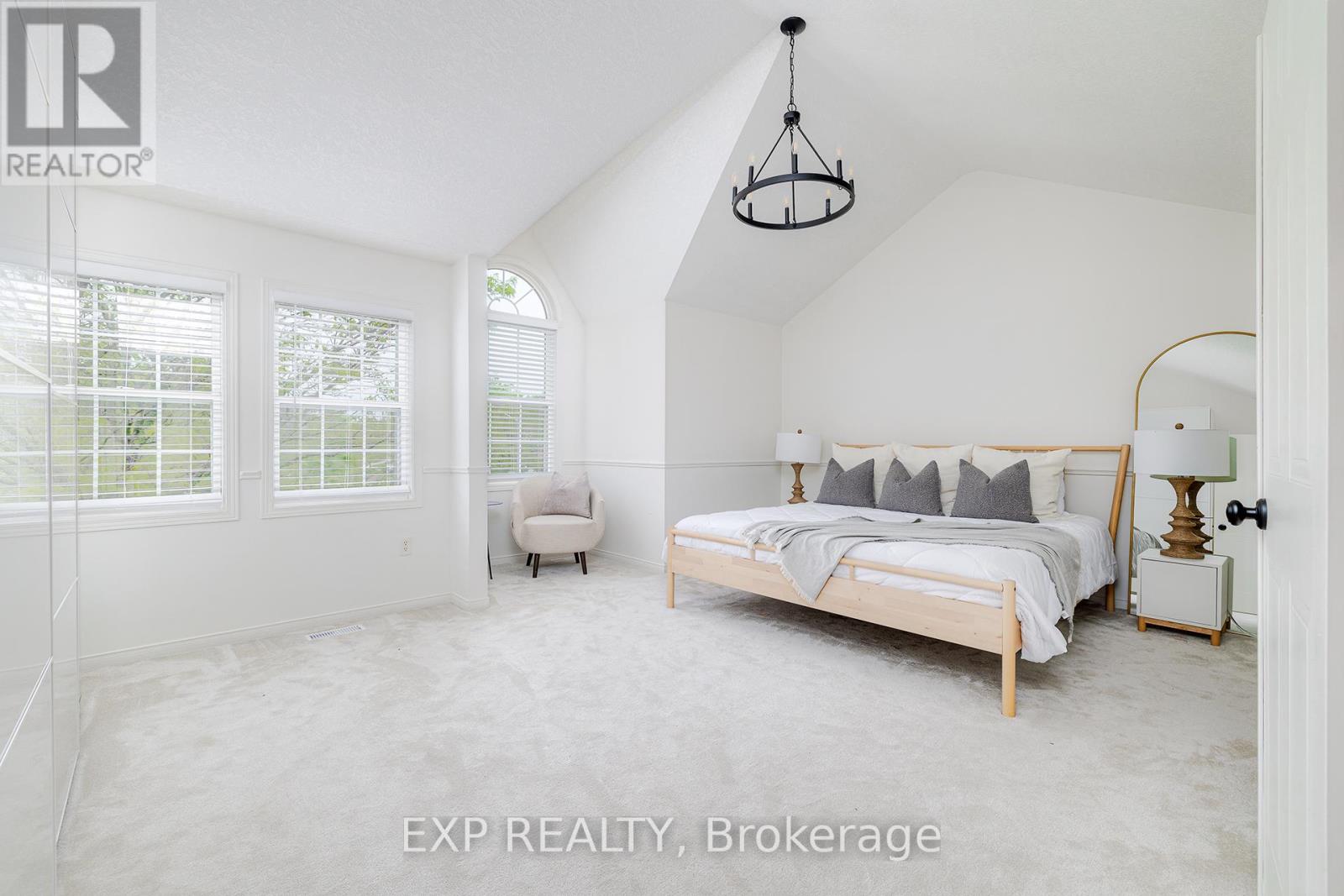 508 Brookmill Crescent, Waterloo, Ontario  N2V 2M1 - Photo 15 - X12413985