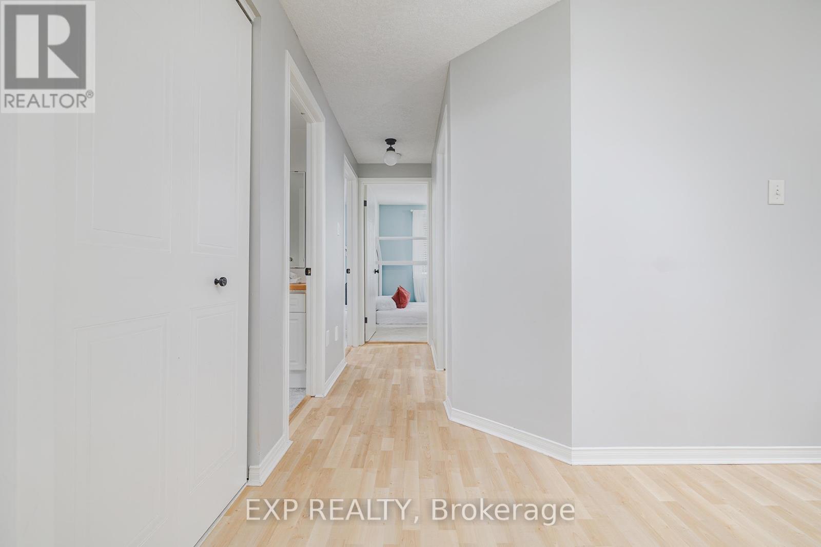 508 Brookmill Crescent, Waterloo, Ontario  N2V 2M1 - Photo 18 - X12413985