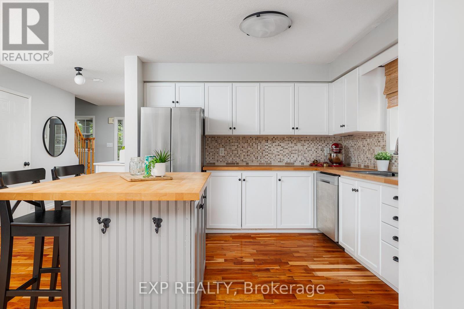 508 Brookmill Crescent, Waterloo, Ontario  N2V 2M1 - Photo 7 - X12413985