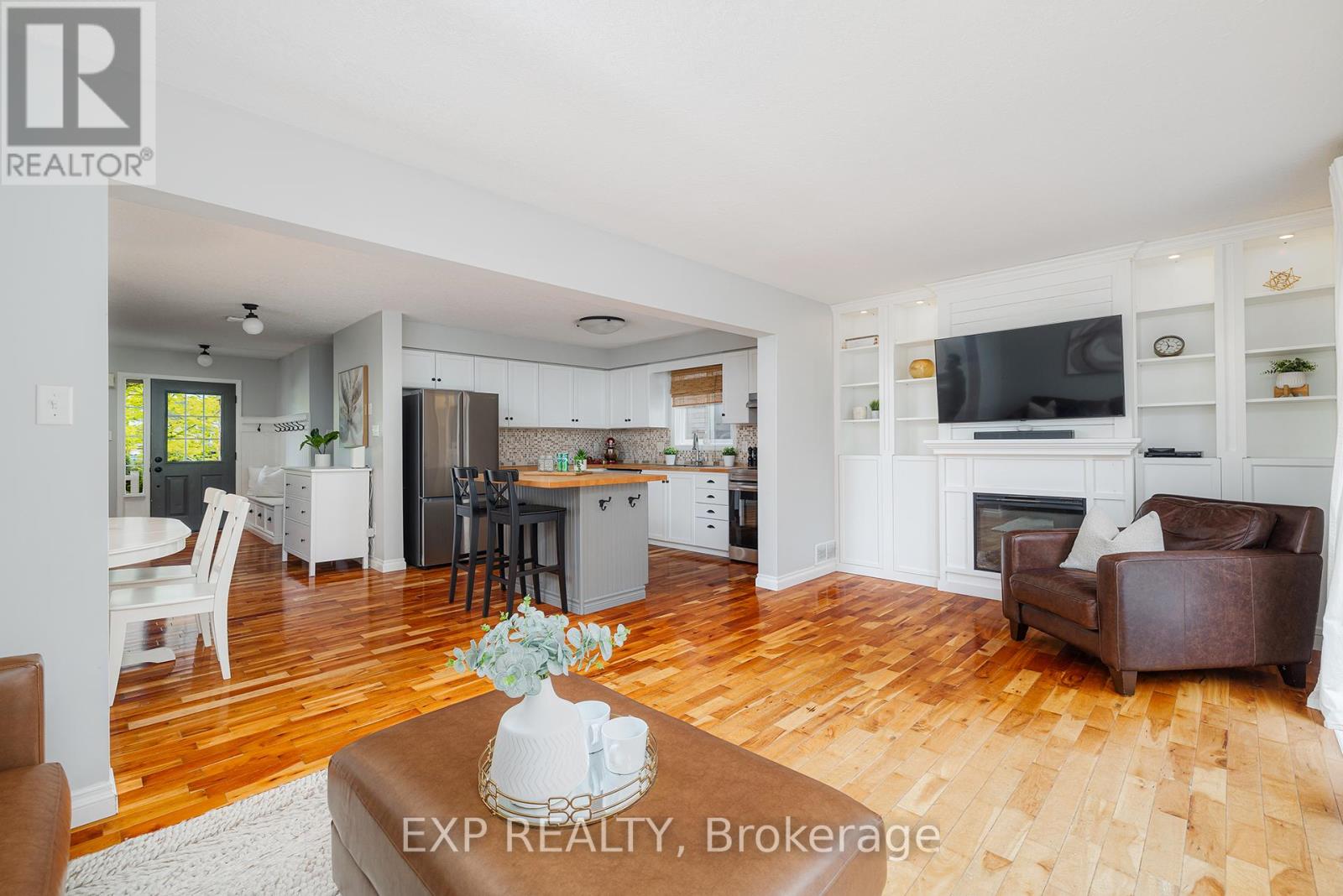 508 Brookmill Crescent, Waterloo, Ontario  N2V 2M1 - Photo 4 - X12413985