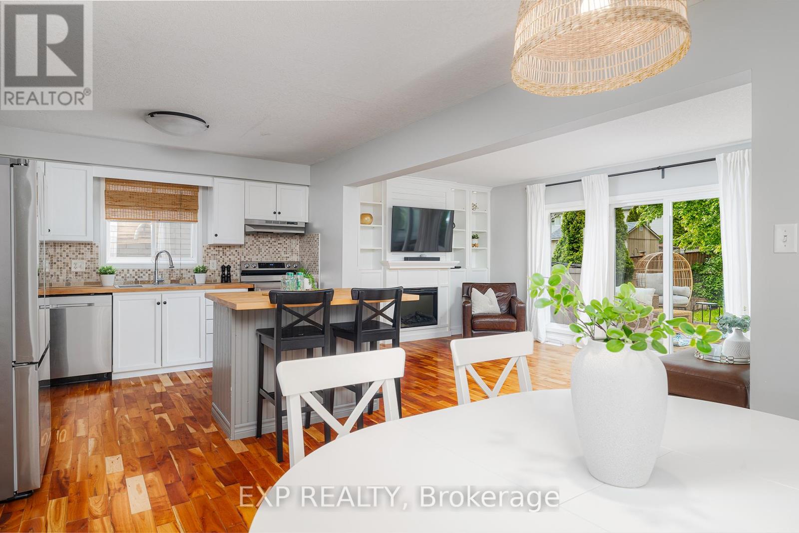 508 Brookmill Crescent, Waterloo, Ontario  N2V 2M1 - Photo 8 - X12413985