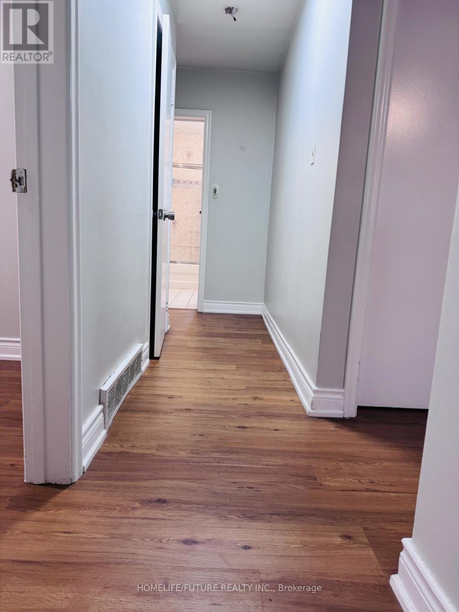 53 Fitzgibbon Avenue, Toronto, Ontario  M1K 4A1 - Photo 9 - E12509542