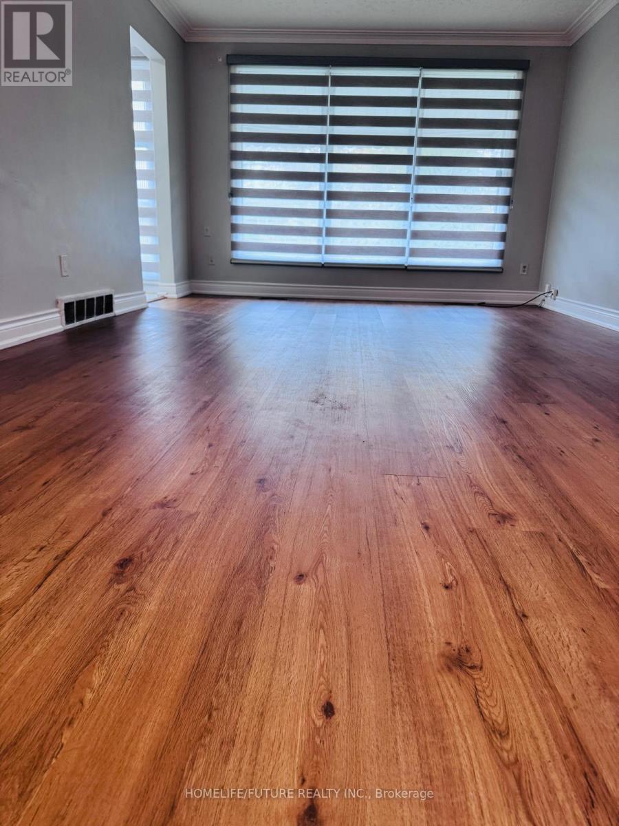 53 Fitzgibbon Avenue, Toronto, Ontario  M1K 4A1 - Photo 2 - E12509542