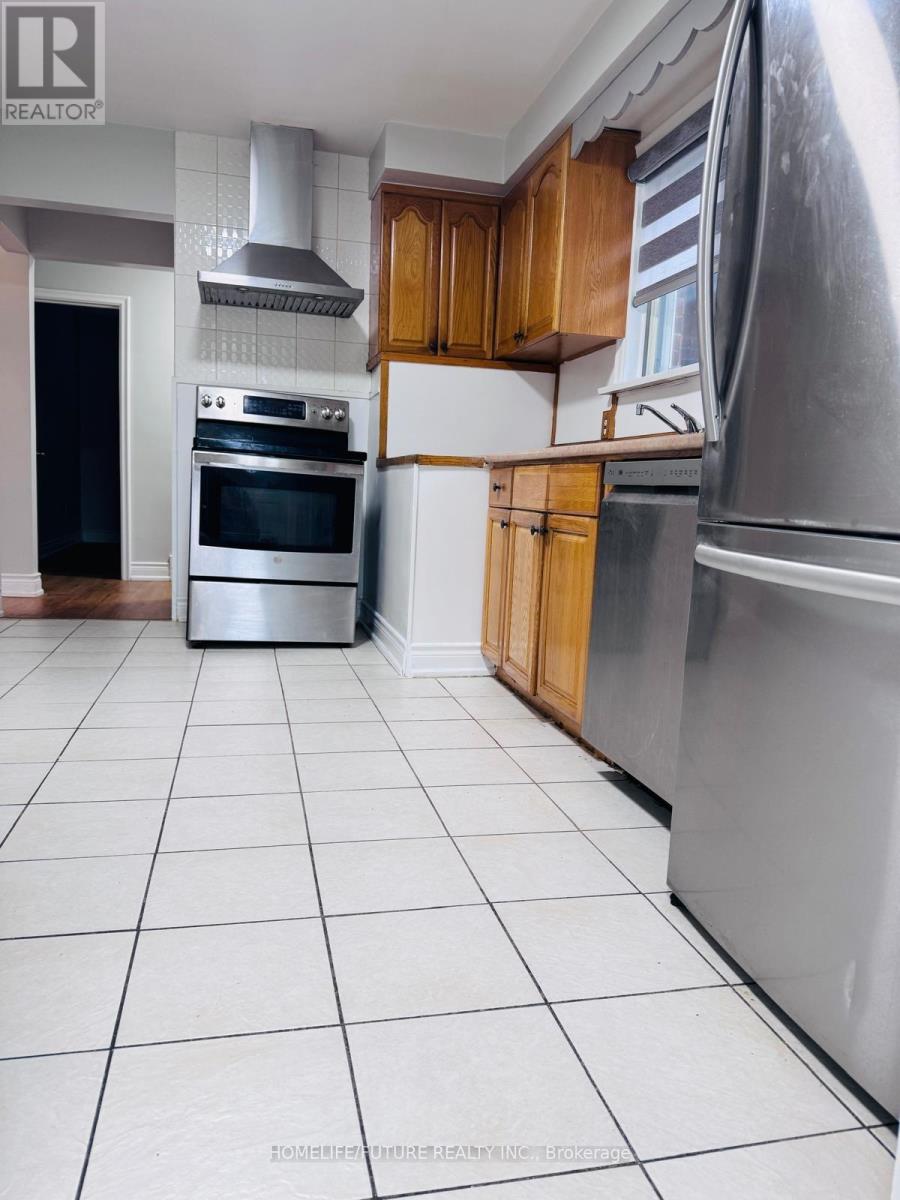 53 Fitzgibbon Avenue, Toronto, Ontario  M1K 4A1 - Photo 6 - E12509542