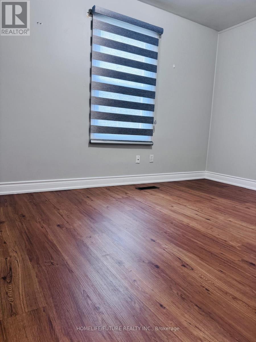 53 Fitzgibbon Avenue, Toronto, Ontario  M1K 4A1 - Photo 4 - E12509542