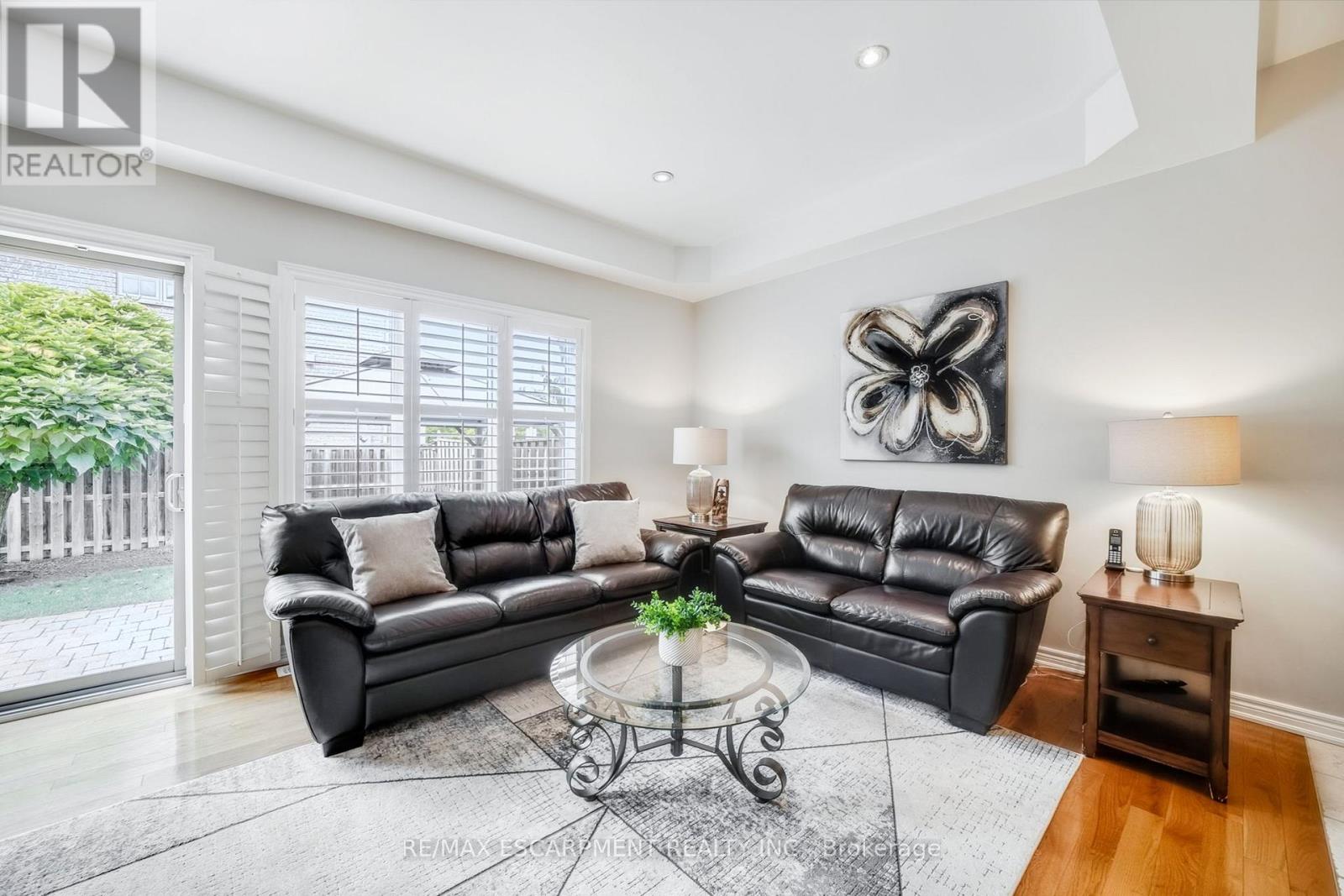 4005 Alexan Crescent, Burlington, Ontario  L7M 5A8 - Photo 11 - W12509738