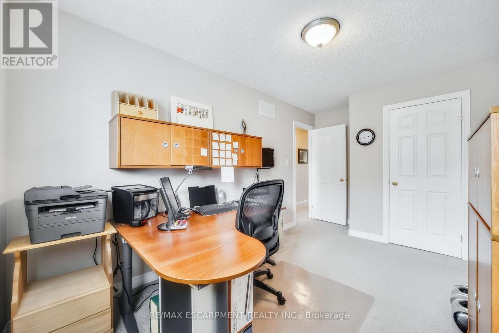 4005 Alexan Crescent, Burlington, Ontario  L7M 5A8 - Photo 25 - W12509738