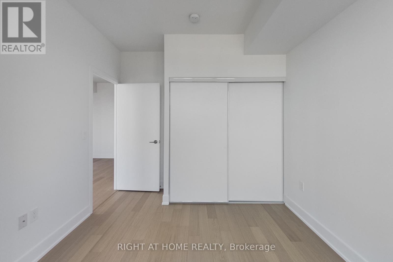 5105 - 30 Shore Breeze Drive, Toronto, Ontario  M8V 1A1 - Photo 28 - W12509740