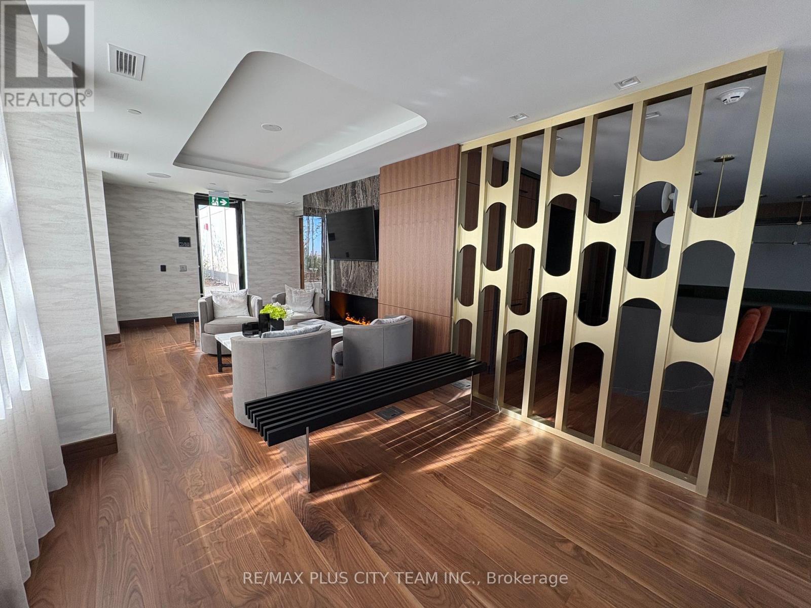 1606 - 3240 William Coltson Avenue, Oakville, Ontario  L6H 8C8 - Photo 11 - W12509766