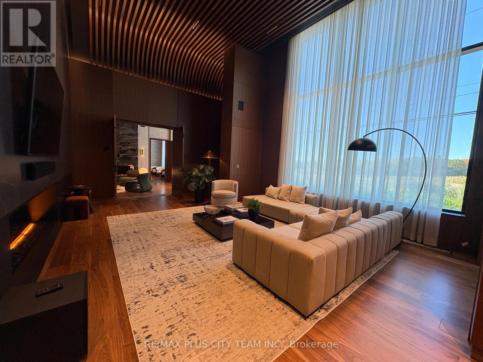 1606 - 3240 William Coltson Avenue, Oakville, Ontario  L6H 8C8 - Photo 14 - W12509766