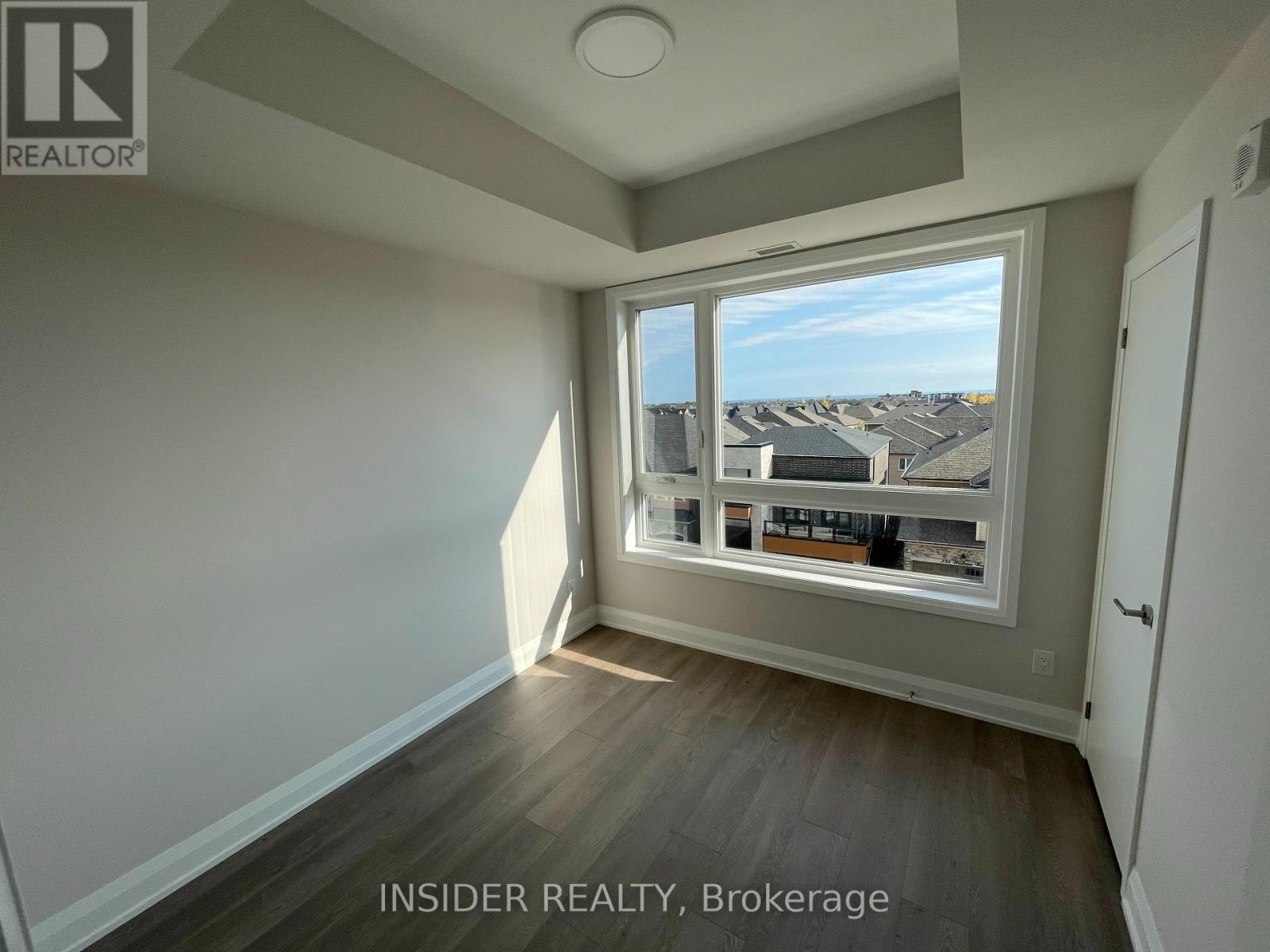 433 - 3250 Carding Mill Trail, Oakville, Ontario  L6M 0Z3 - Photo 4 - W12509776