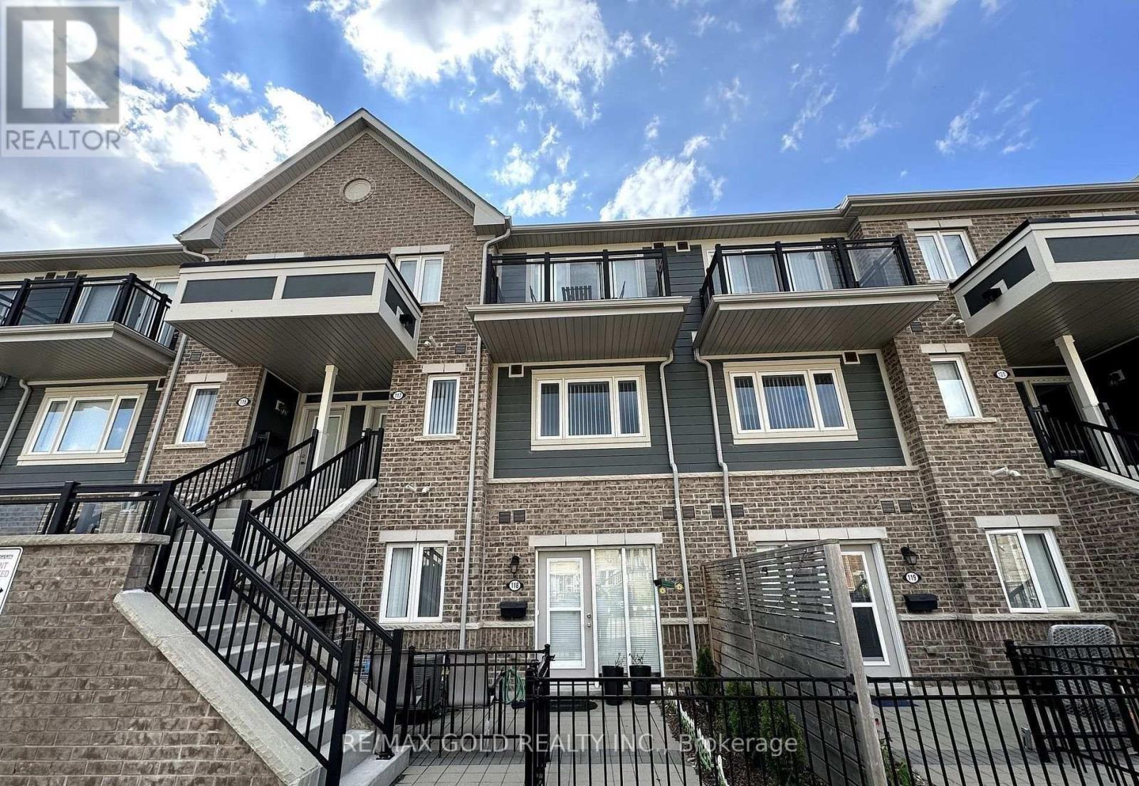 118 - 250 Sunny Meadow Boulevard, Brampton, Ontario  L6R 3Y7 - Photo 11 - W12509778