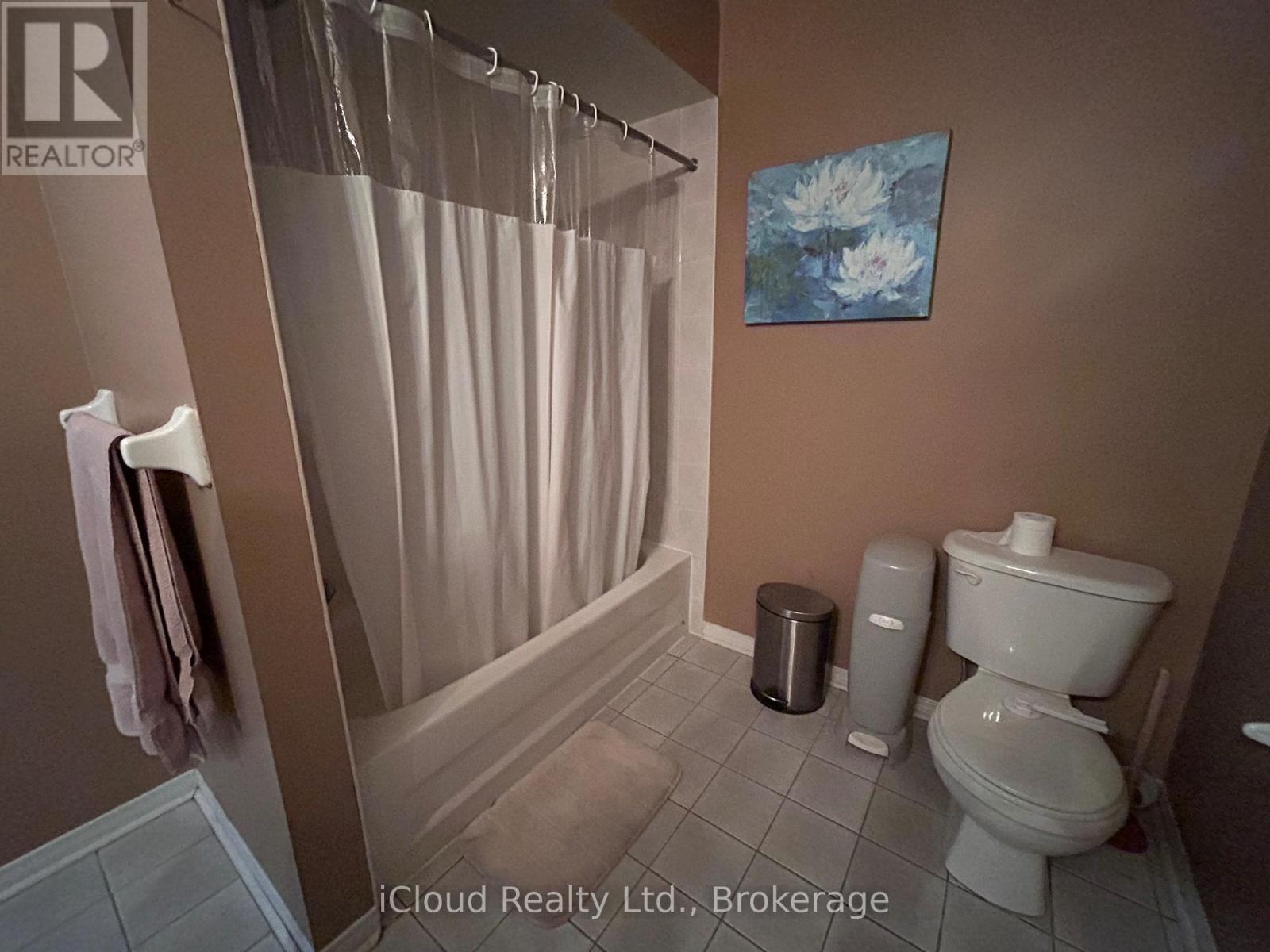 31 Porchlight Road N, Brampton (Fletcher's Creek Village), Ontario  L6X 4S2 - Photo 19 - W12509780