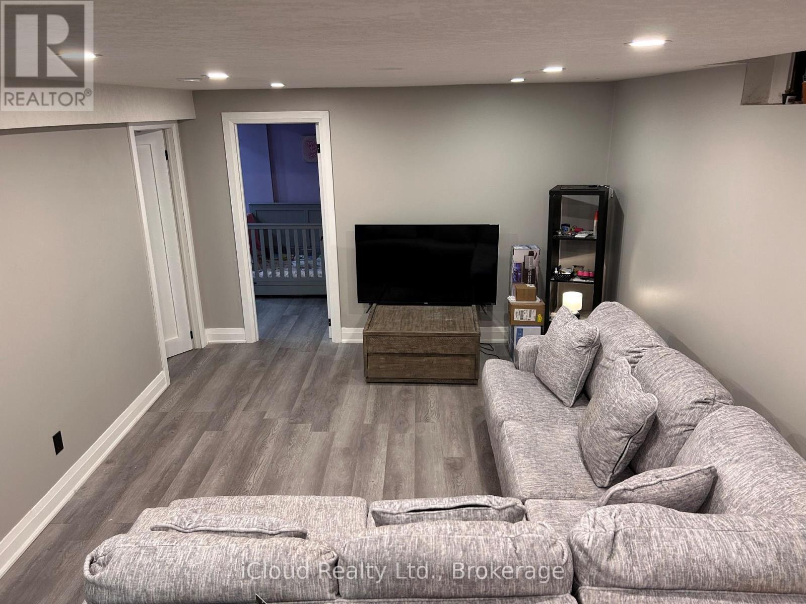 31 Porchlight Road N, Brampton (Fletcher's Creek Village), Ontario  L6X 4S2 - Photo 23 - W12509780