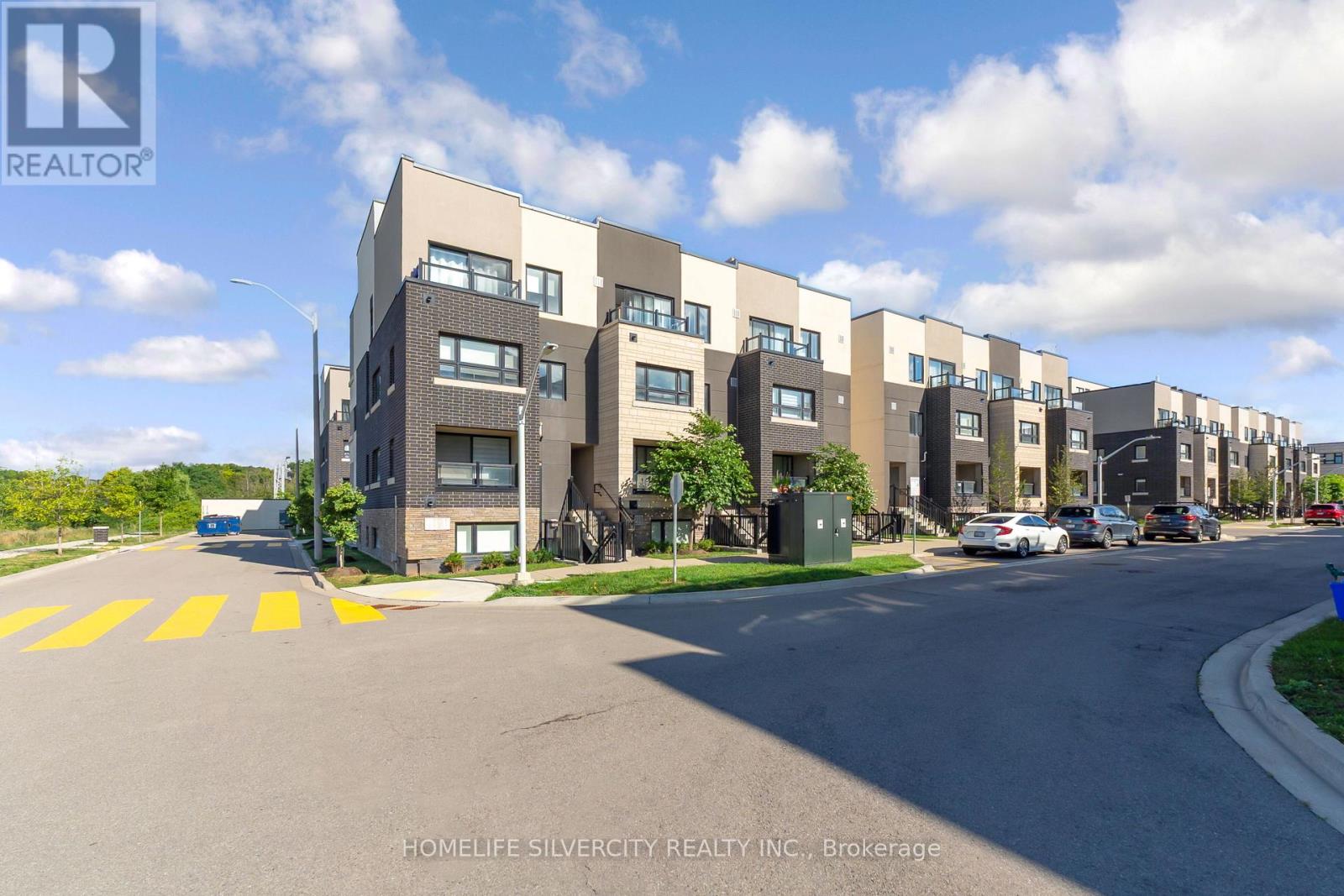 508 - 1127 Cooke Boulevard E, Burlington, Ontario  L7T 0C3 - Photo 3 - W12509806