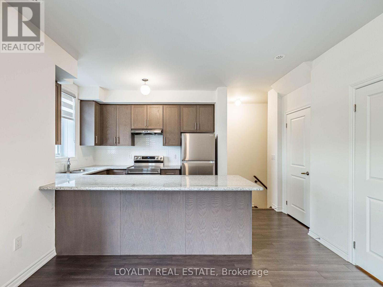 413 - 70 Halliford Place, Brampton, Ontario  L6P 0N5 - Photo 7 - W12509822