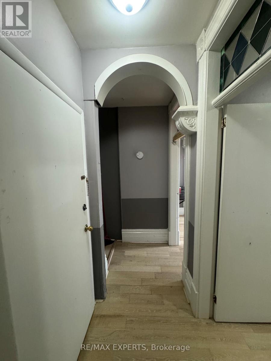 3 - 18 Faulkner Street, Orangeville, Ontario L9W 2G5 - Photo 3 - W12509858