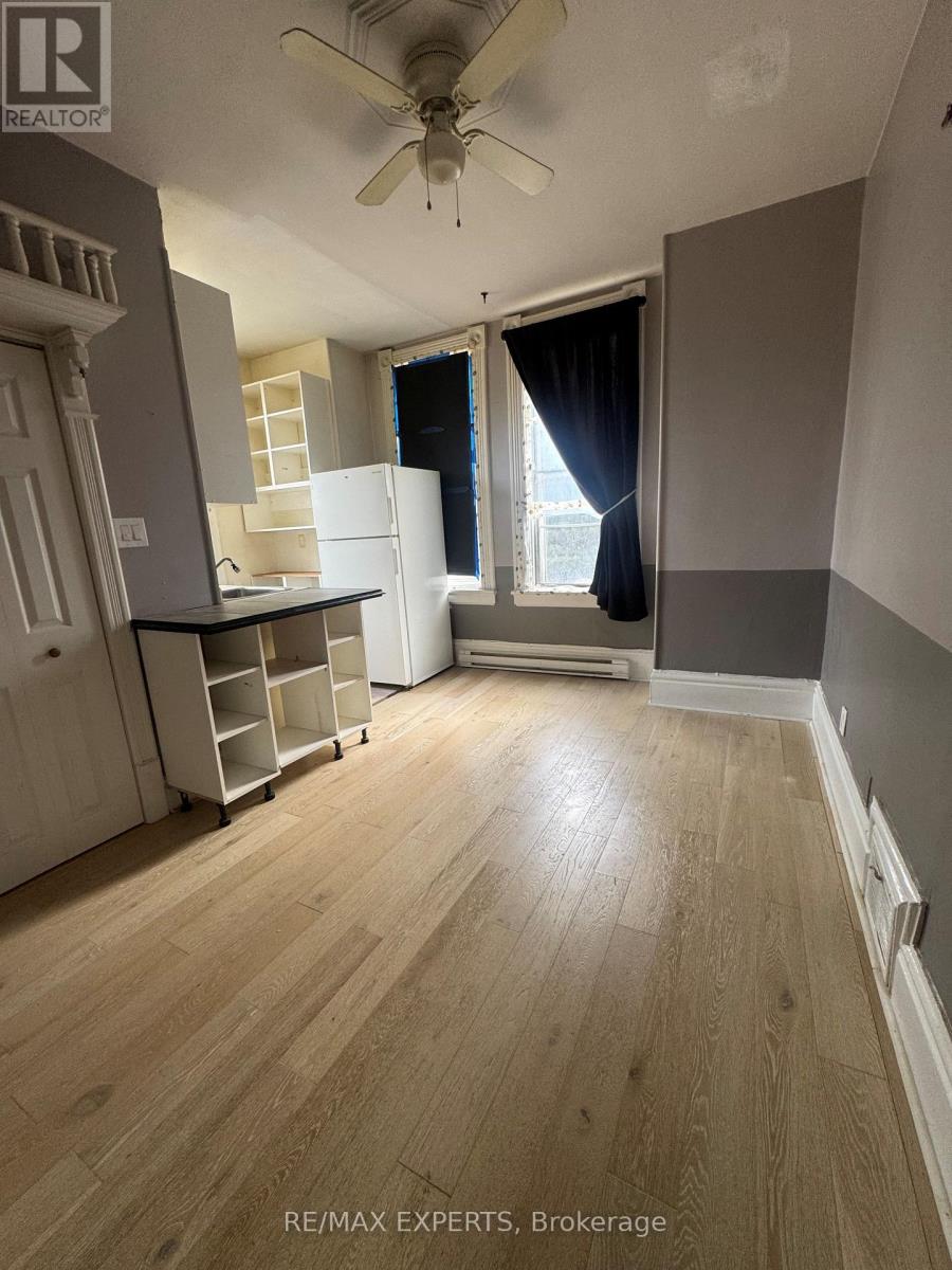 3 - 18 Faulkner Street, Orangeville, Ontario L9W 2G5 - Photo 5 - W12509858