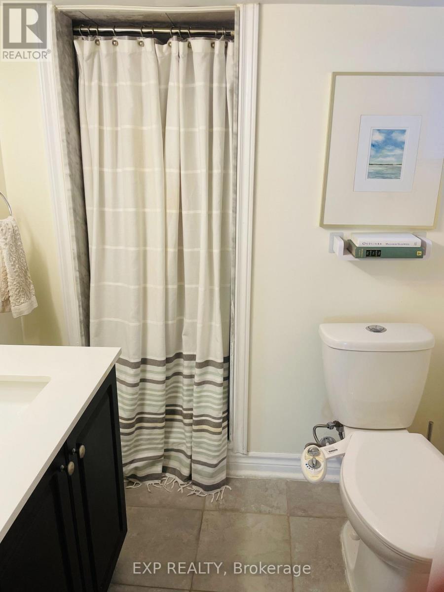 1084 Haig Boulevard, Mississauga, Ontario L5E 2M5 - Photo 29 - W12474827