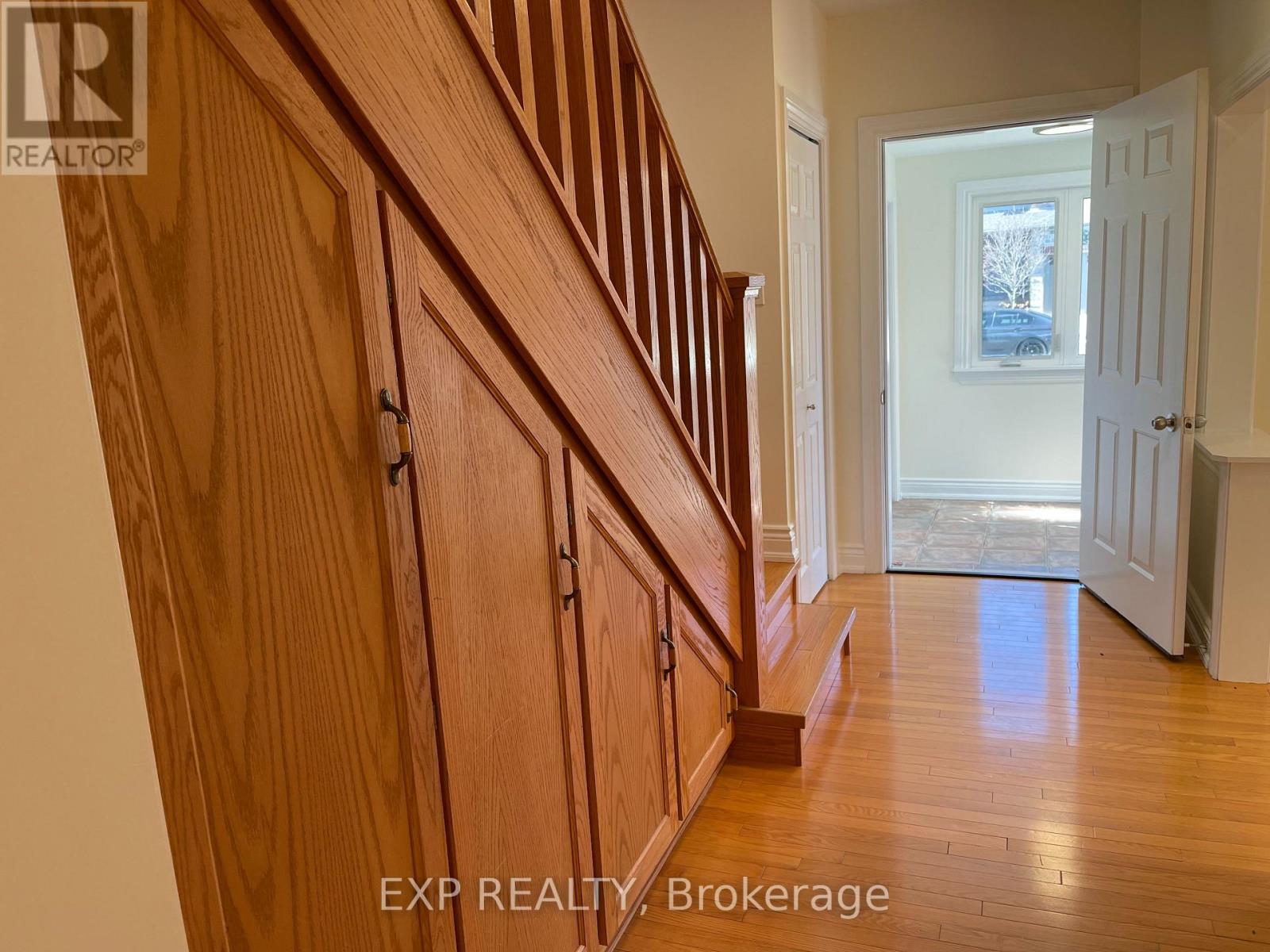 1084 Haig Boulevard, Mississauga, Ontario L5E 2M5 - Photo 18 - W12474827