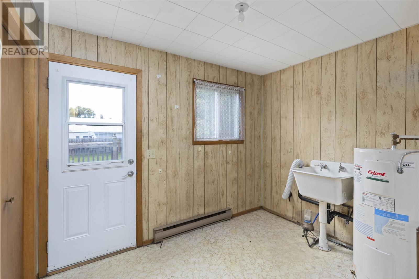 508 Douglas St, Sault Ste. Marie, Ontario P6C 1T4 - Photo 17 - SM252889