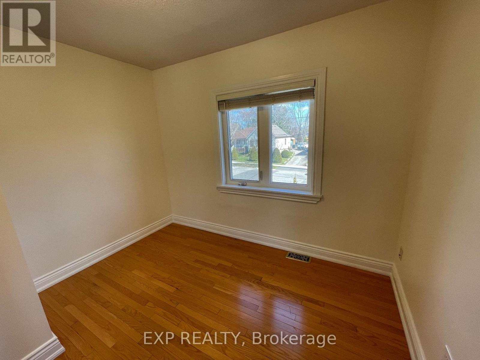 1084 Haig Boulevard, Mississauga, Ontario L5E 2M5 - Photo 22 - W12474827