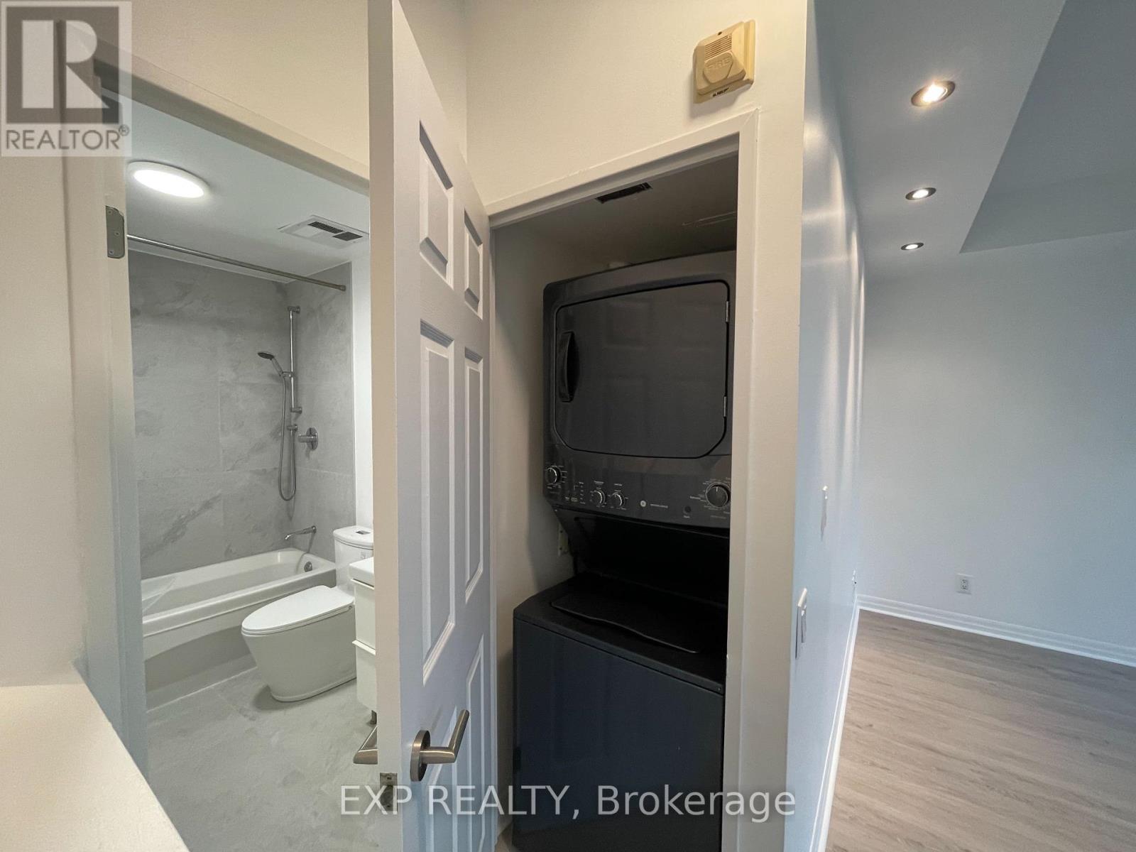 227 - 901 Queen Street W, Toronto, Ontario M6J 3X4 - Photo 17 - C12483794