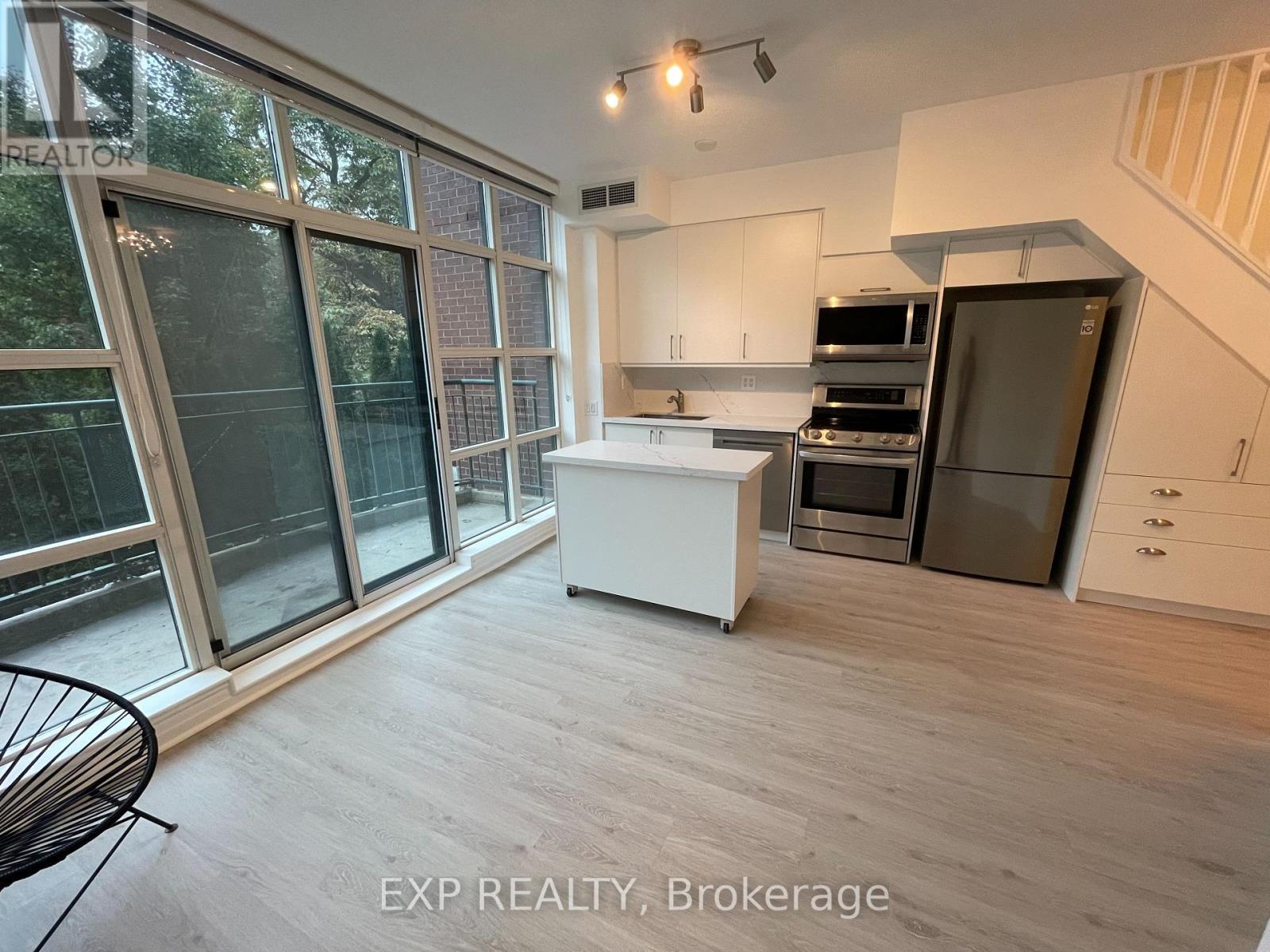 227 - 901 Queen Street W, Toronto, Ontario M6J 3X4 - Photo 3 - C12483794