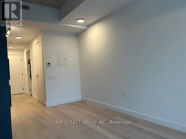 225 - 1720 Bayview Avenue, Toronto, Ontario M4G 3C4 - Photo 7 - C12500114