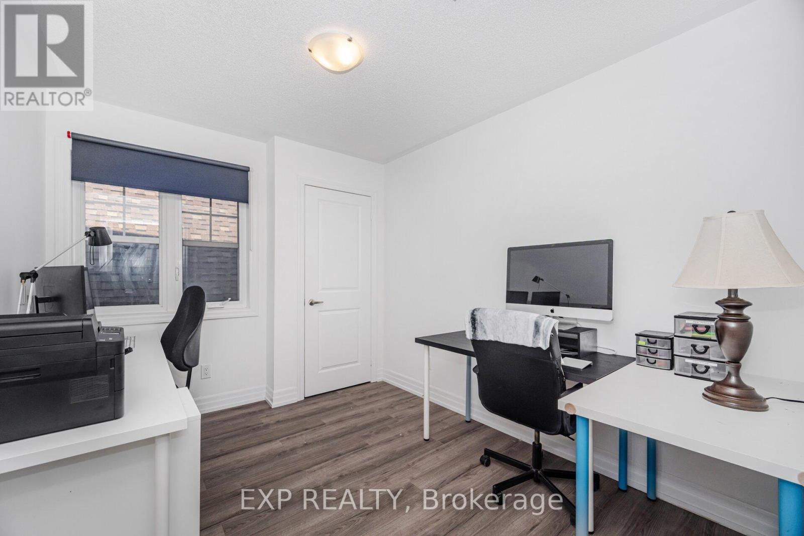 33 Charlotte Abby Drive, East Gwillimbury, Ontario  L9N 0T1 - Photo 36 - N12418731