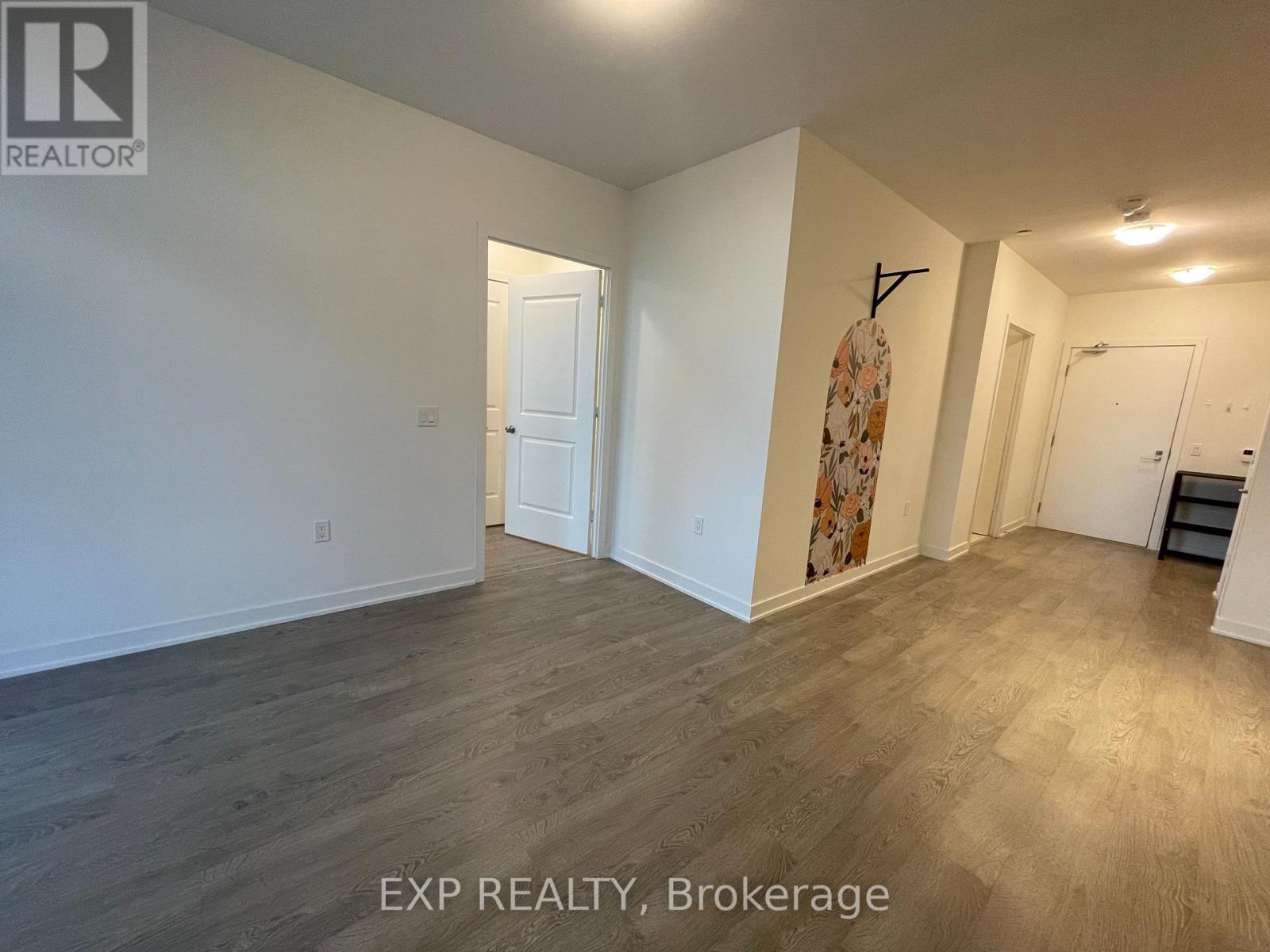 105 - 4677 Glen Erin Drive, Mississauga, Ontario  L5M 2E3 - Photo 10 - W12388587