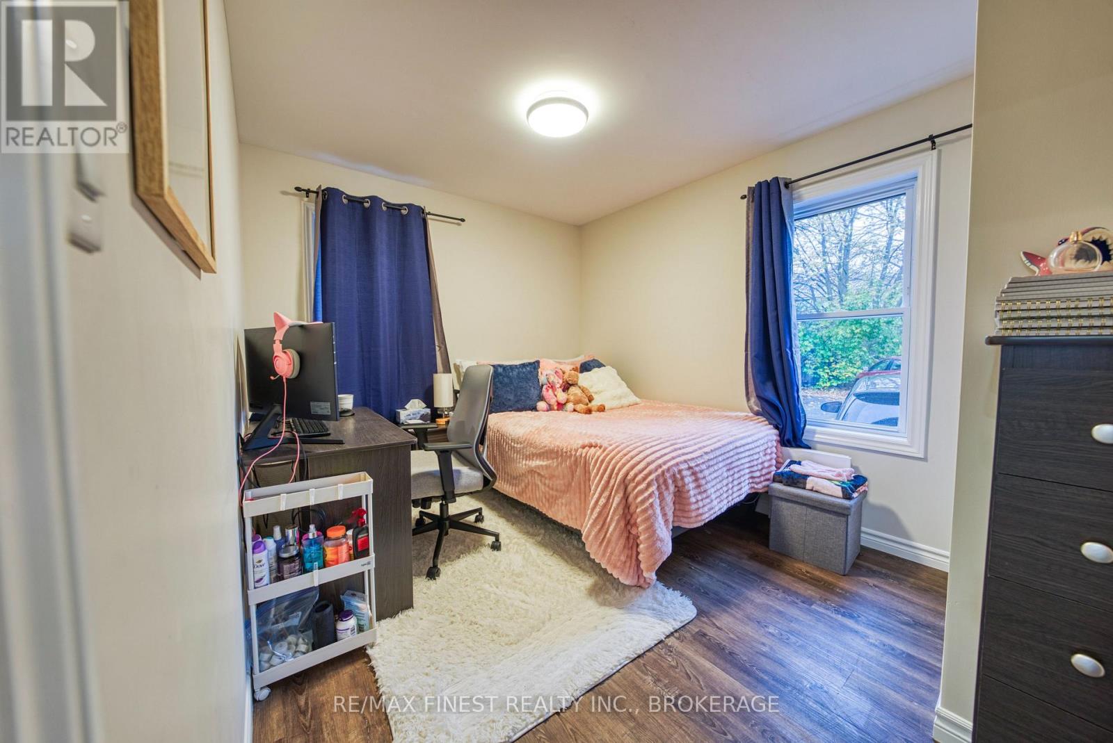 430 Macdonnell Street, Kingston, Ontario K7L 4E4 - Photo 12 - X12509948