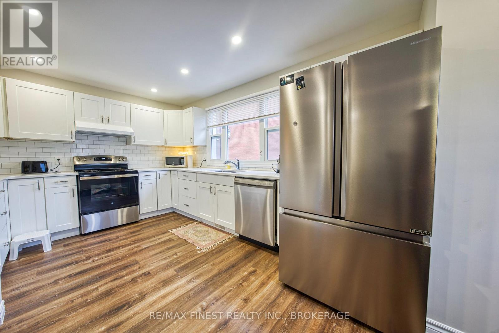 430 Macdonnell Street, Kingston, Ontario K7L 4E4 - Photo 3 - X12509948