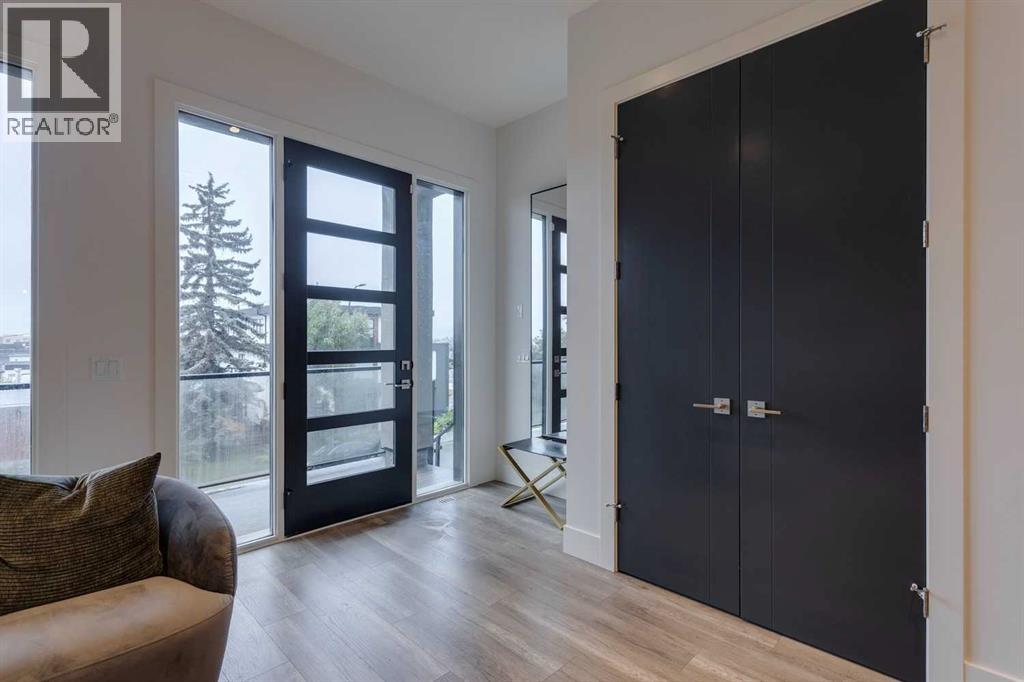 2036 30 Avenue Sw, Calgary, Alberta  T2T 1R2 - Photo 5 - A2244442