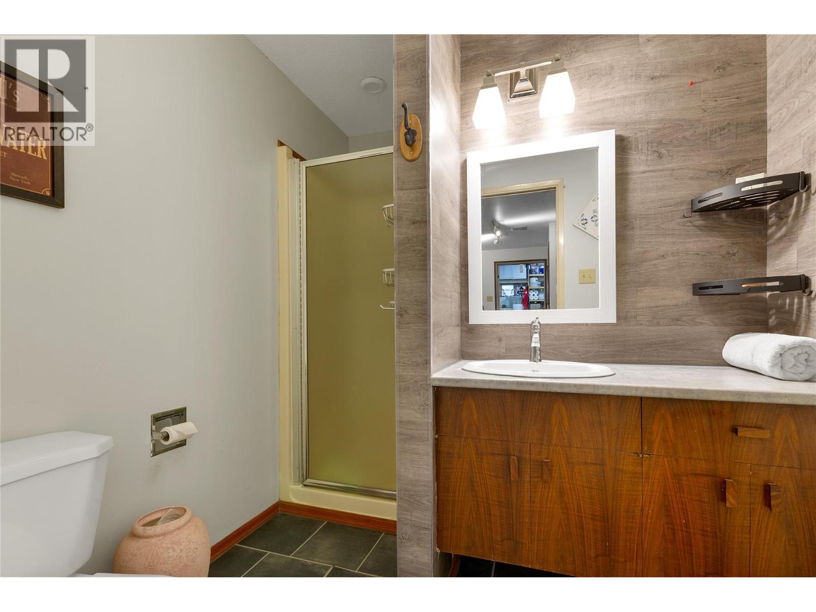 11700 Palfrey Drive W, Coldstream, British Columbia  V1B 1A8 - Photo 33 - 10366997