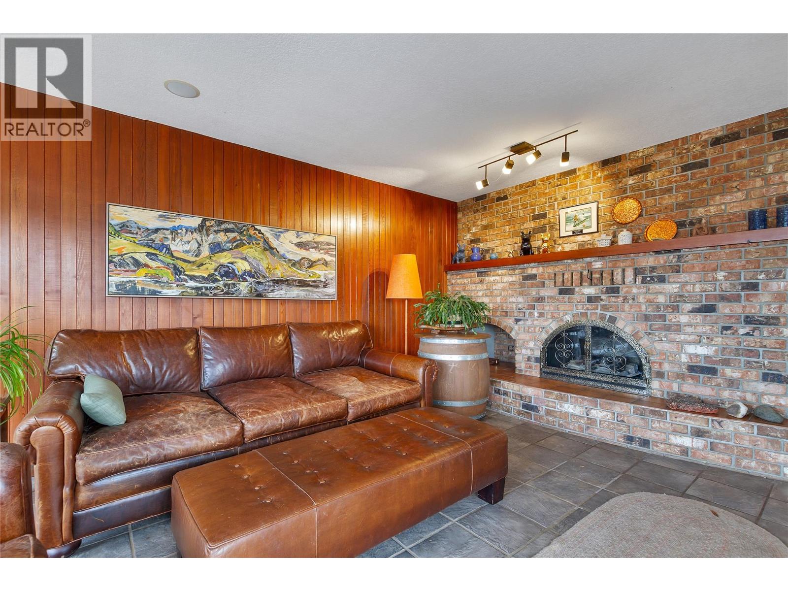 11700 Palfrey Drive W, Coldstream, British Columbia  V1B 1A8 - Photo 9 - 10366997