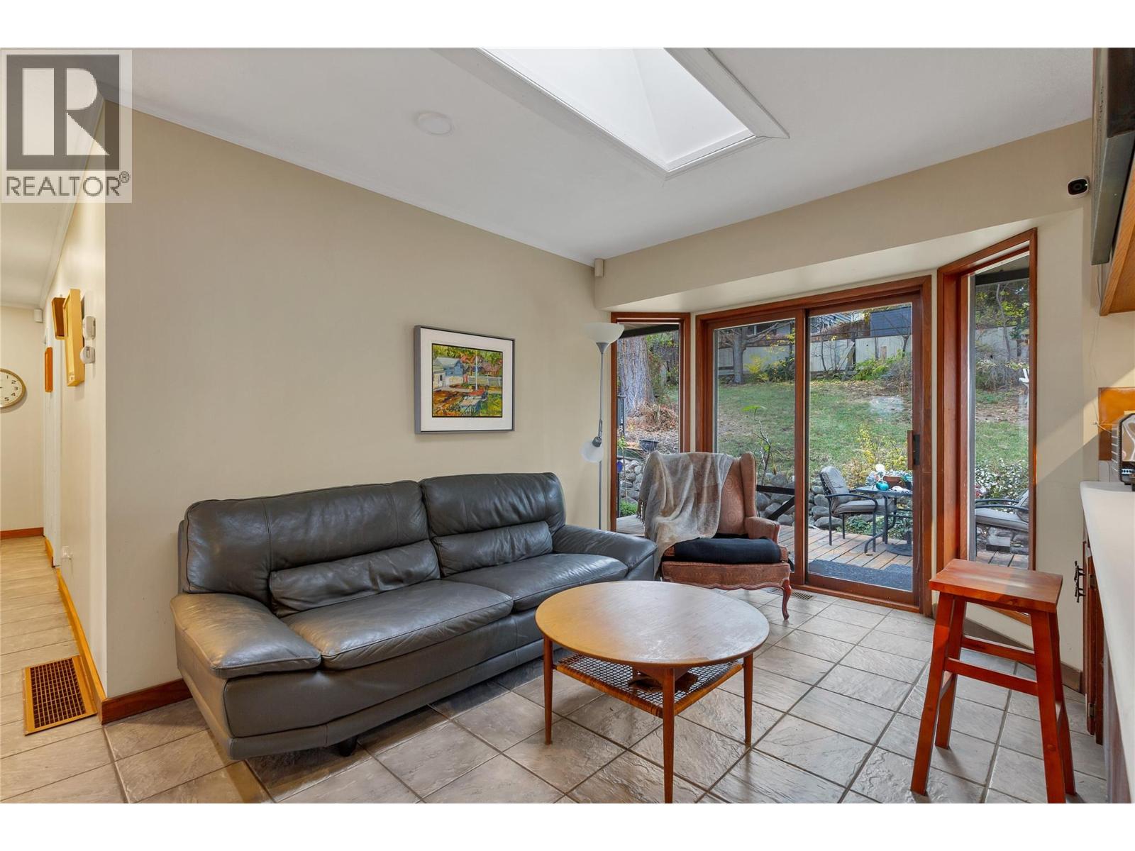 11700 Palfrey Drive W, Coldstream, British Columbia  V1B 1A8 - Photo 15 - 10366997