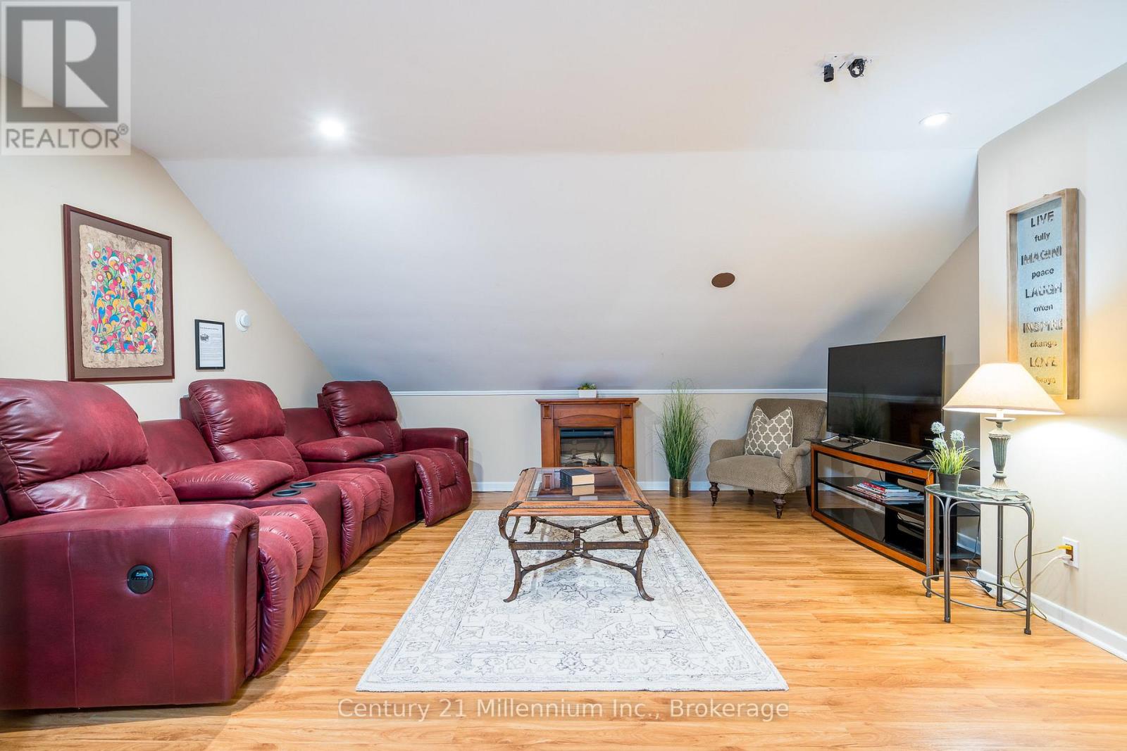 160 Grand Cypress Lane, Blue Mountains, Ontario  L9Y 0K8 - Photo 44 - X12509930