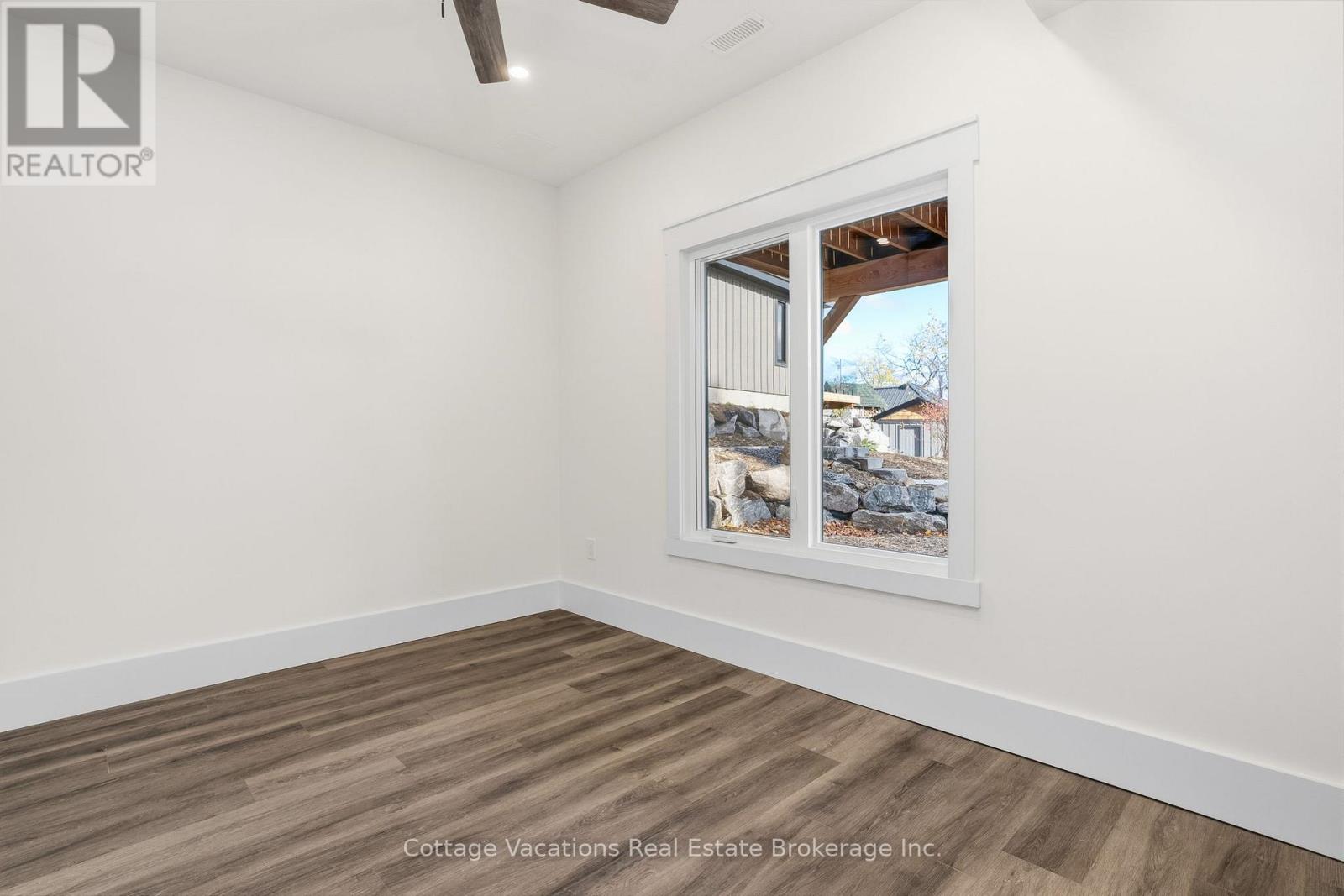 1111 Lakeshore Drive, Gravenhurst, Ontario P1P 1R2 - Photo 25 - X12509950