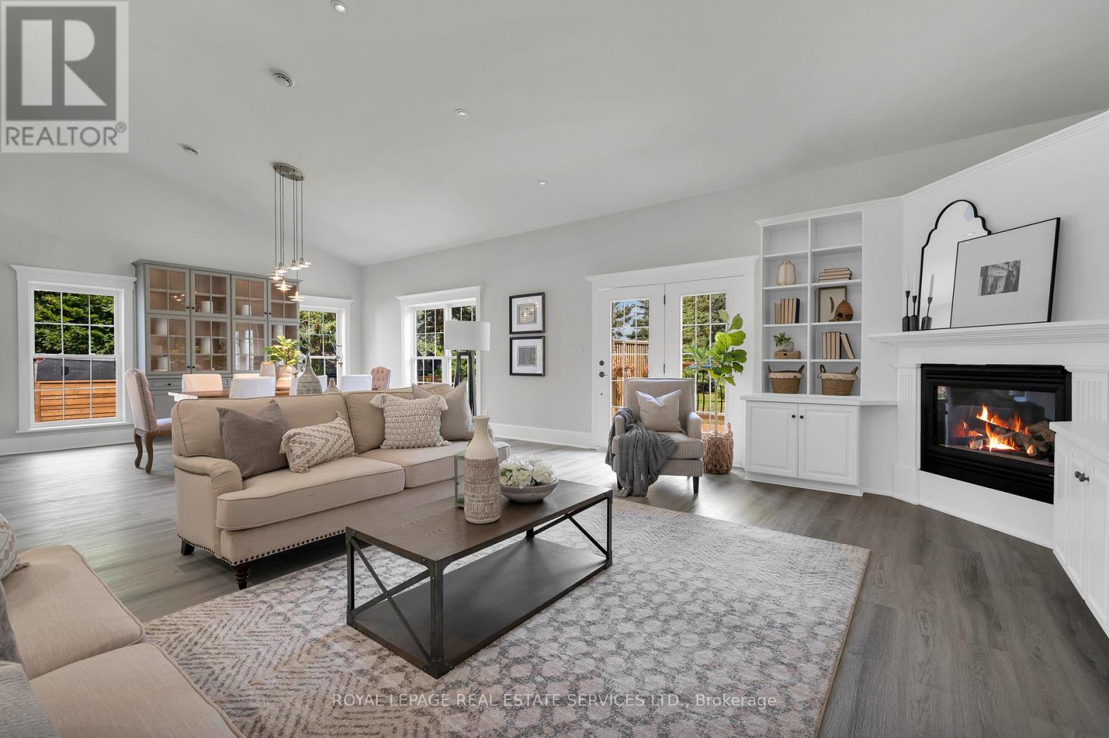 199 Niagara Street, Niagara-On-The-Lake, Ontario L0S 1J0 - Photo 10 - X12375876