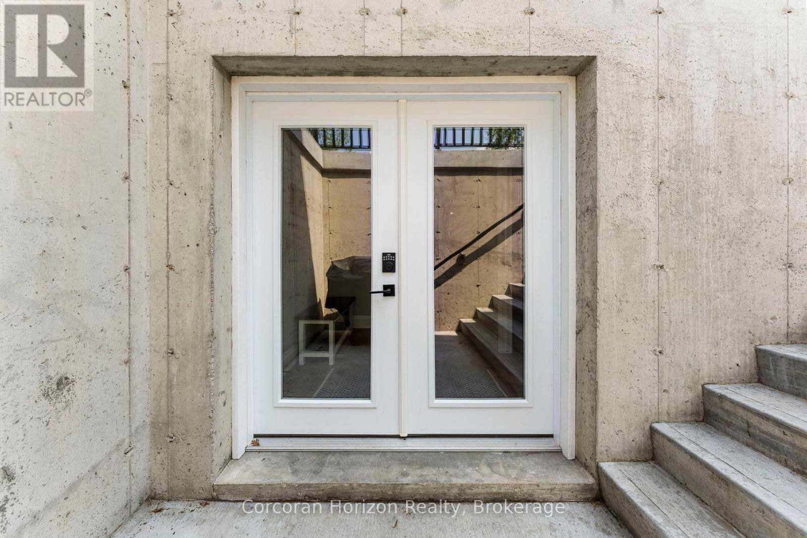 11 Cockshutt Road, Brant, Ontario  N3T 5L6 - Photo 35 - X12343689